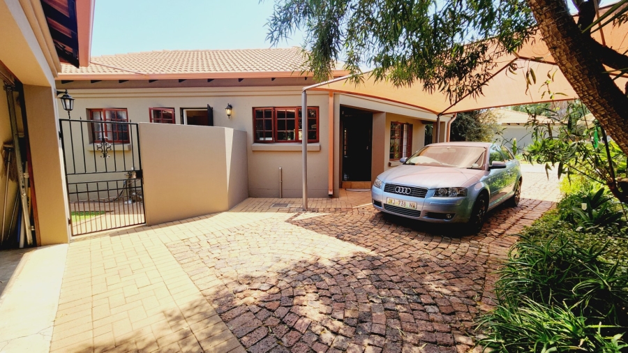 3 Bedroom Property for Sale in Melodie North West